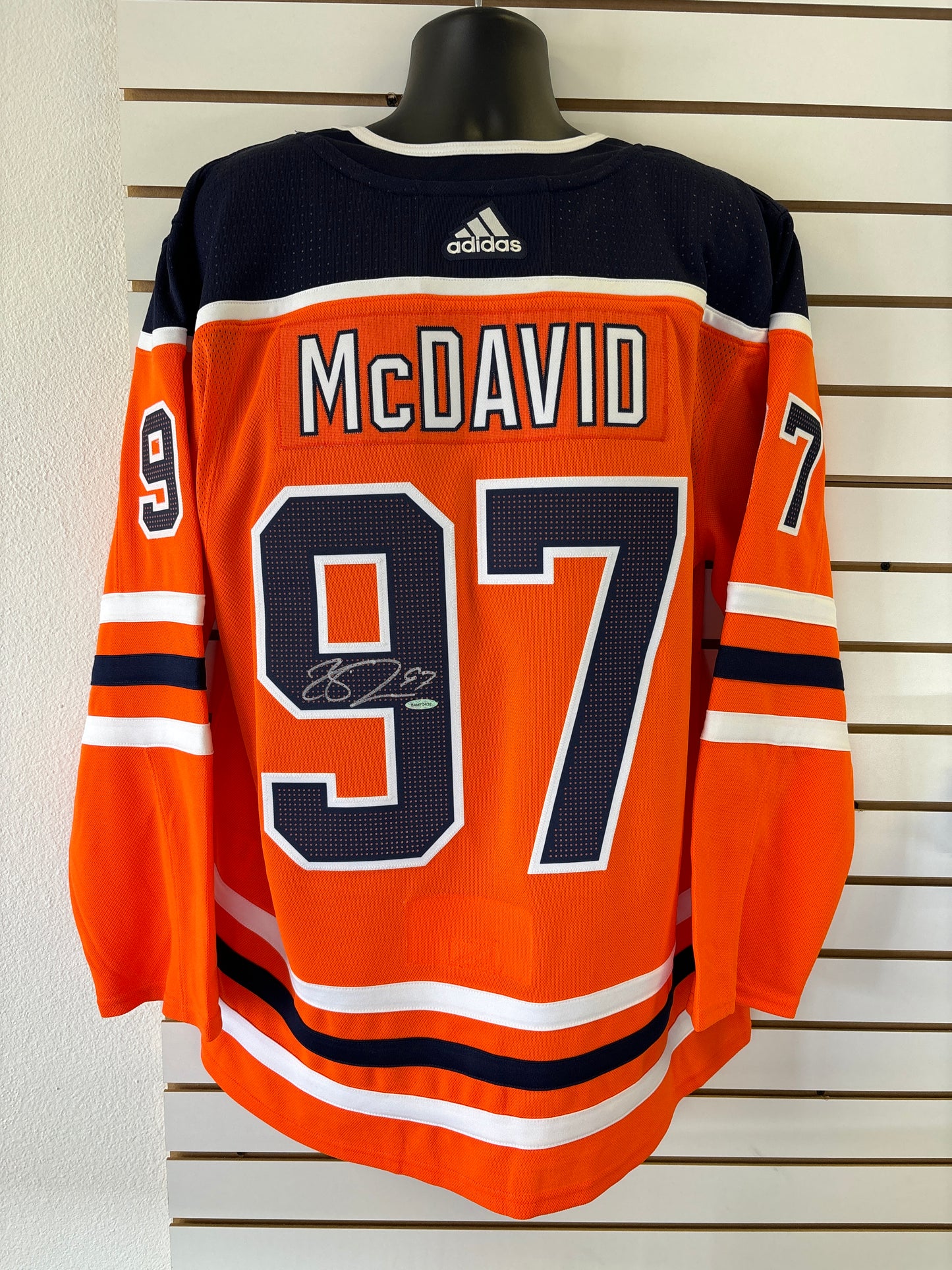 Signed Jersey - Connor McDavid